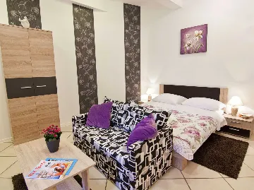 1-Bedroom Apartment in Split for up to 3 Guests