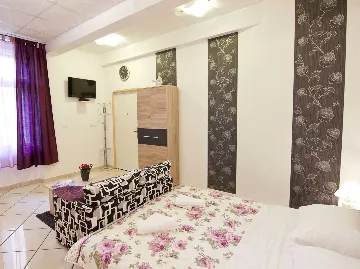 1-Bedroom Apartment in Split for up to 3 Guests