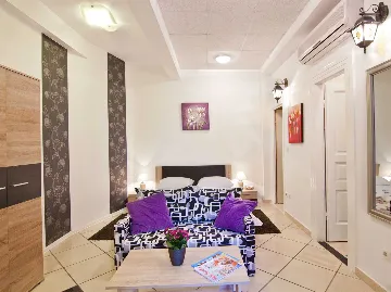 1-Bedroom Apartment in Split for up to 3 Guests