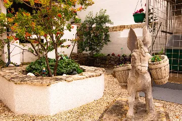 Ground-Floor 1-Bedroom Apartment in Split