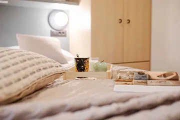 Split 1-Bedroom Apartment for 3 Guests