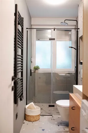 Split 1-Bedroom Apartment for 3 Guests