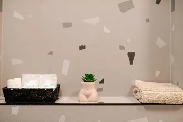 Split 1-Bedroom Apartment for 3 Guests