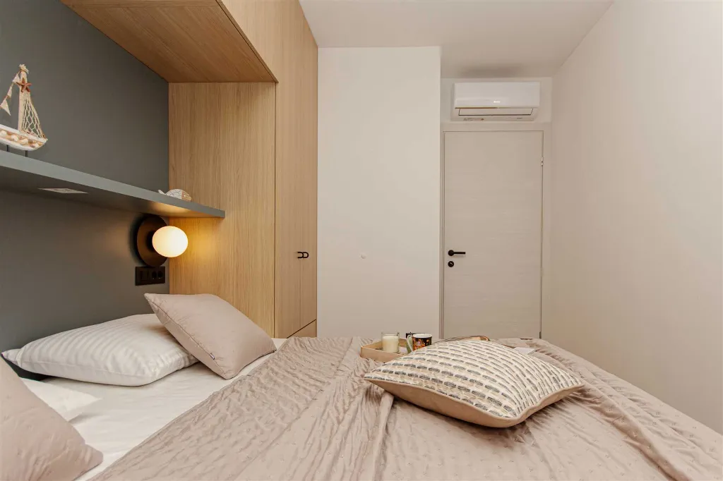 Split 1-Bedroom Apartment for 3 Guests