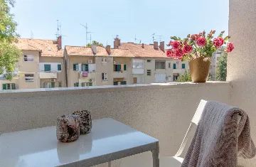 1-Bedroom Apartment in Split for up to 3 Guests