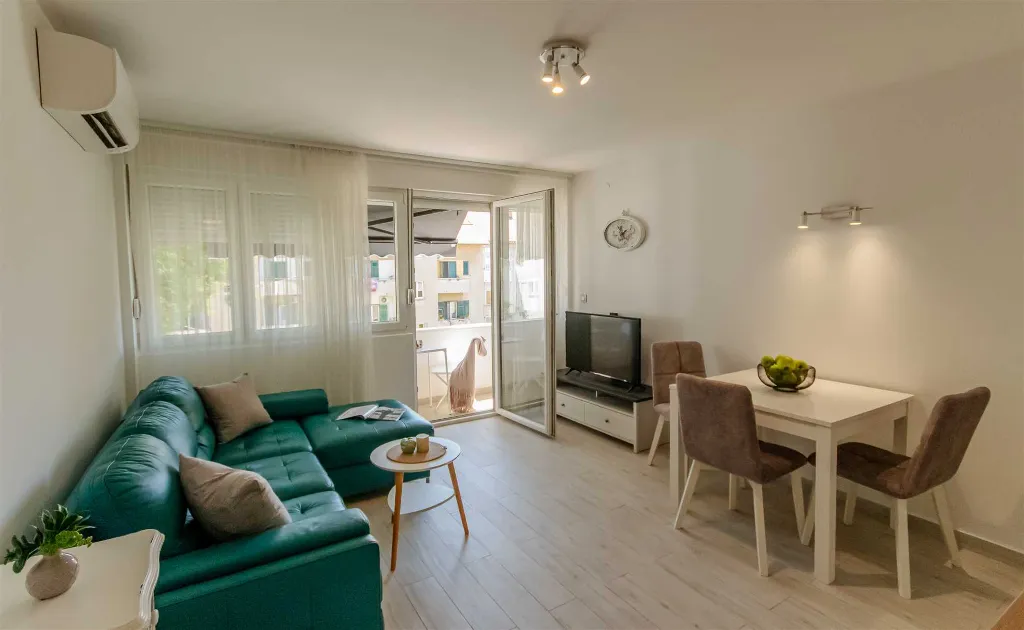 1-Bedroom Apartment in Split for up to 3 Guests