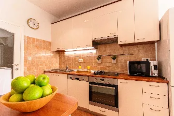 Split Apartment for Up to 5 with Balcony