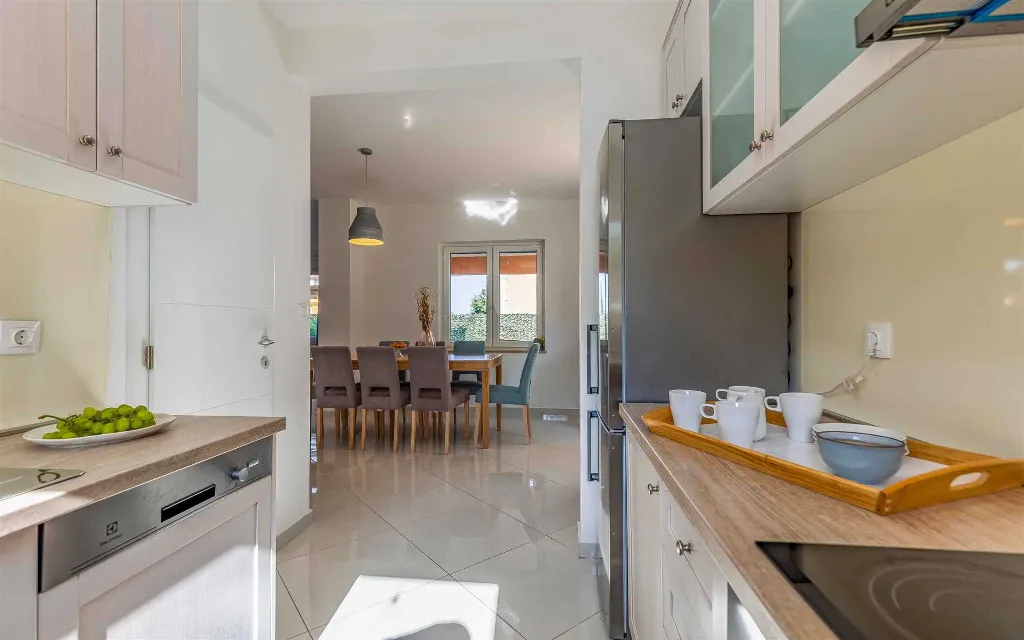 3-Bedroom Villa in Pula for Up to 8 Guests