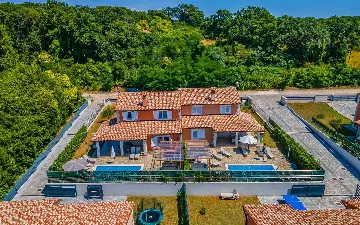 3-Bedroom Villa in Pula for Up to 8 Guests