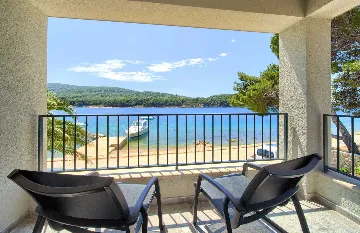 Deluxe Suite Room with Side Sea View in Cres