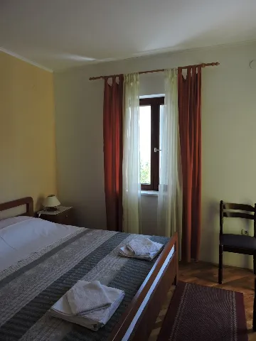 Novalja Apartment for Up to 4 Guests with Balcony