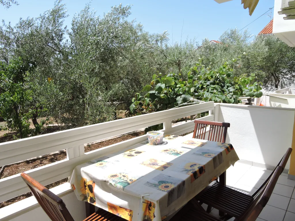 1-Bedroom Apartment in Novalja for up to 4 Guests