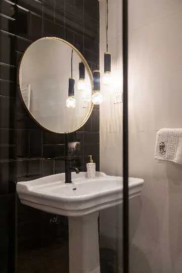 One-Bedroom Apartment in Zagreb