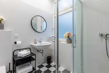 Air-Conditioned Apartment in Zagreb for Up to 4