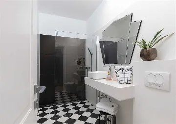 Air-Conditioned Apartment in Zagreb for Two