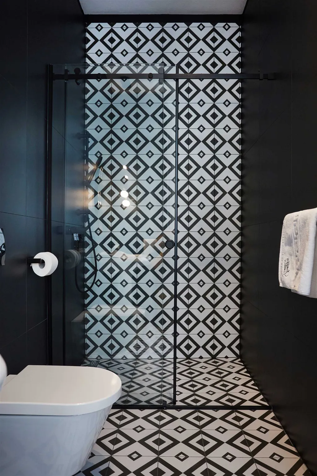 One-Bedroom Apartment in Zagreb