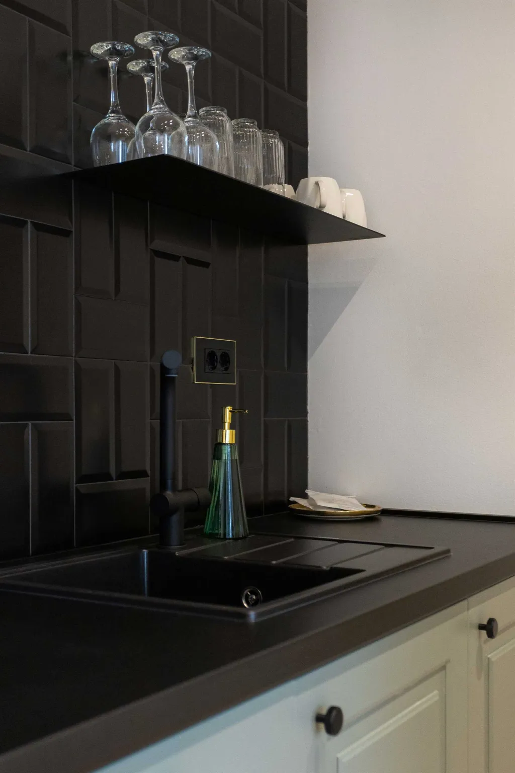 One-Bedroom Apartment in Zagreb