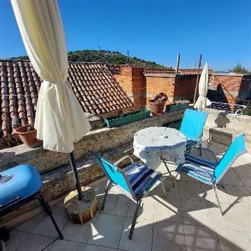 One-Bedroom Apartment in Murter for 3 Guests