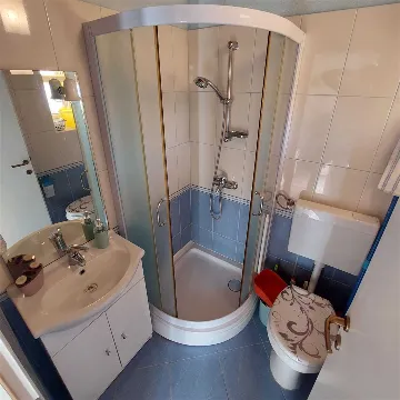 One-Bedroom Apartment in Murter for 3 Guests