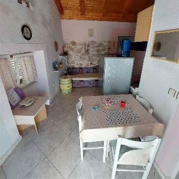 One-Bedroom Apartment in Murter for 3 Guests