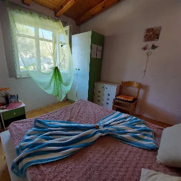 One-Bedroom Apartment in Murter for 3 Guests