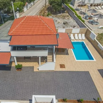 Holiday House in Tribunj for 8 Guests