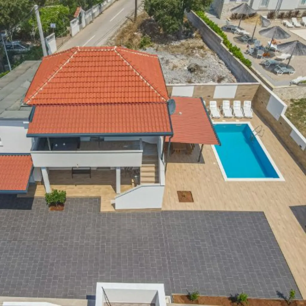 Holiday House in Tribunj for 8 Guests