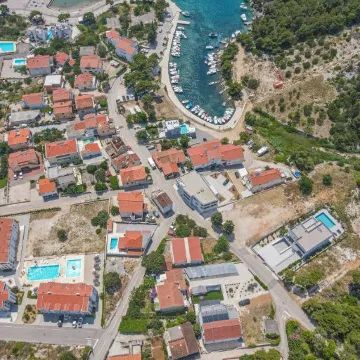 Holiday House in Tribunj for 8 Guests