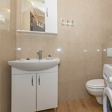 Holiday House in Tribunj for 8 Guests