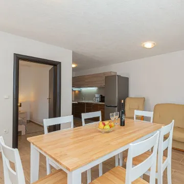 Holiday House in Tribunj for 8 Guests