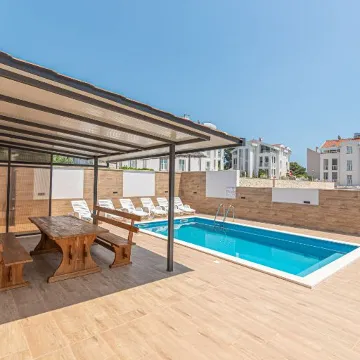 Holiday House in Tribunj for 8 Guests