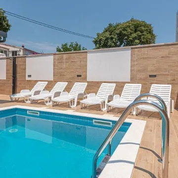 Holiday House in Tribunj for 8 Guests