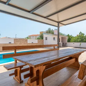 Holiday House in Tribunj for 8 Guests