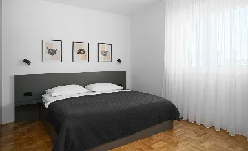 Seaside Retreat House Šibenik with Pool