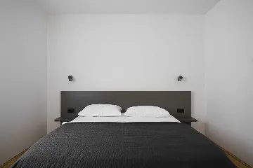 Seaside Retreat House Šibenik with Pool