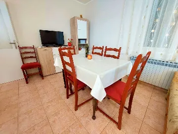 Vodice 3-Bedroom Apartment with Large Terrace