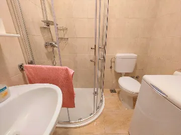 Vodice 3-Bedroom Apartment with Large Terrace