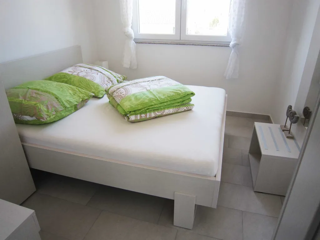 Srima, Vodice Apartment for Up to 6 Guests