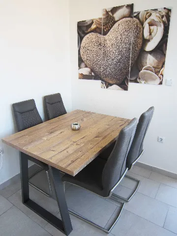 Air-conditioned 1-Bedroom Apartment in Srima-Vodice