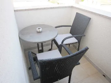 Air-conditioned 1-Bedroom Apartment in Srima-Vodice