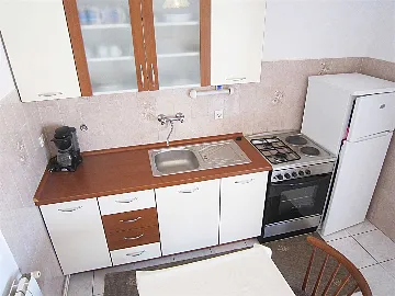 Vodice 1-Bedroom Apartment with Sea View Balcony