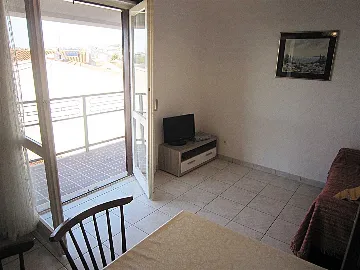 Vodice 1-Bedroom Apartment with Sea View Balcony
