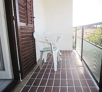 Vodice 1-Bedroom Apartment with Sea View Balcony
