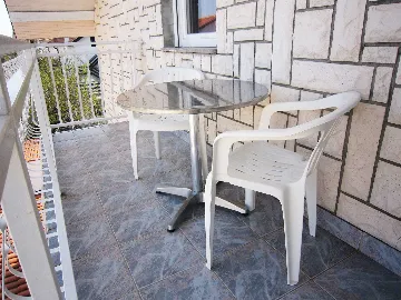 3-Bedroom Apartment in Vodice for Up to 7 Guests