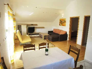 3-Bedroom Apartment in Vodice for Up to 7 Guests