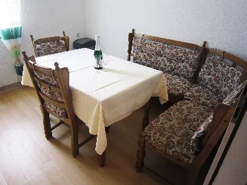 Vodice 4-Bedroom Apartment for 8 Guests