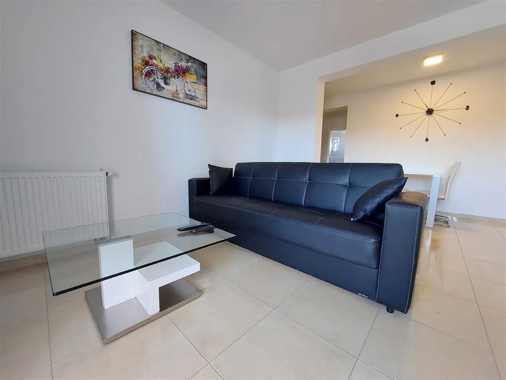 Vodice One-Bedroom Apartment with Balcony