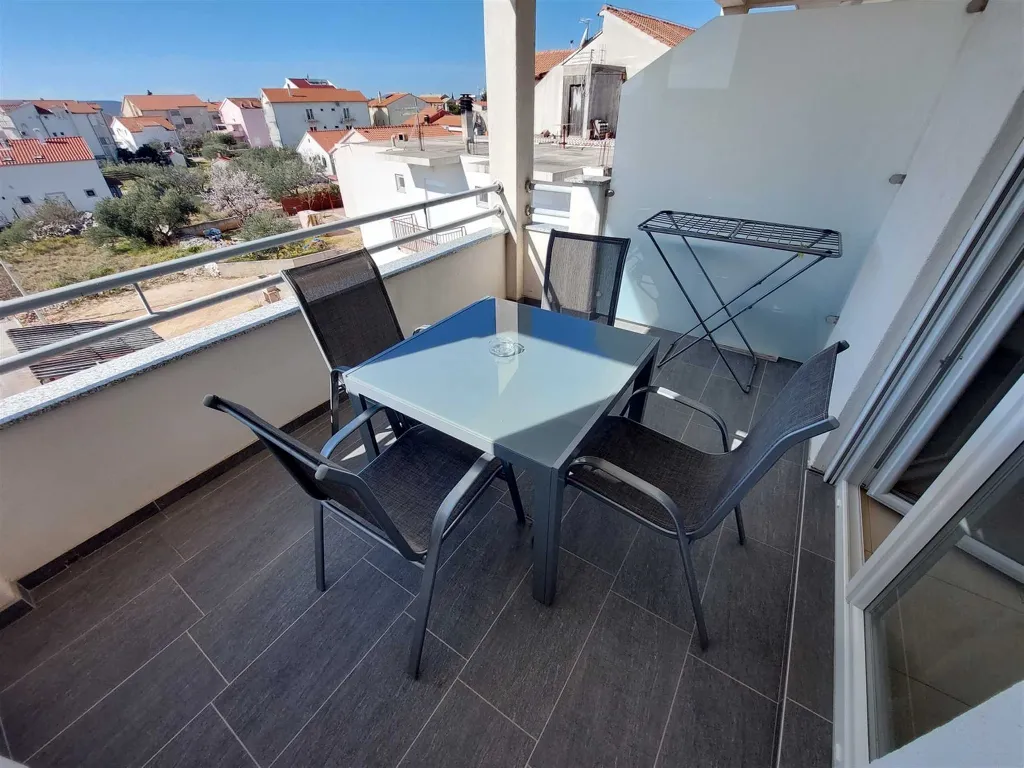 Vodice One-Bedroom Apartment with Balcony