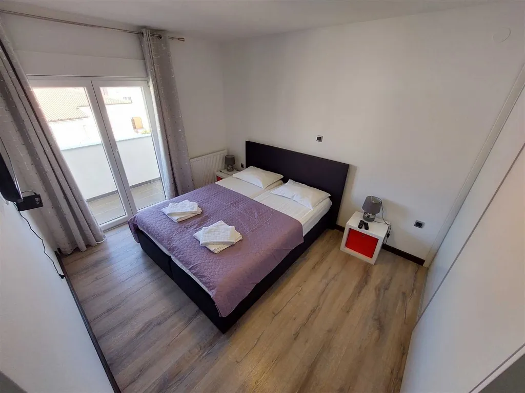Vodice One-Bedroom Apartment with Balcony