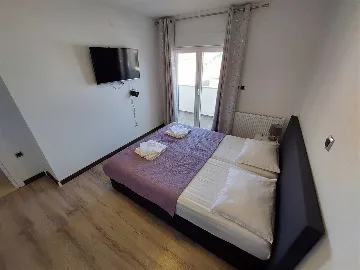 Vodice One-Bedroom Apartment with Balcony